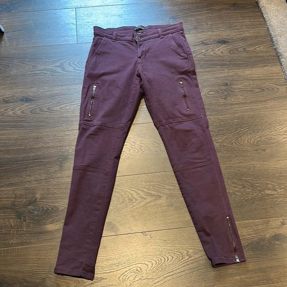 Banana Republic Cargo Maroon Pants Size 4, In Excellent Condition